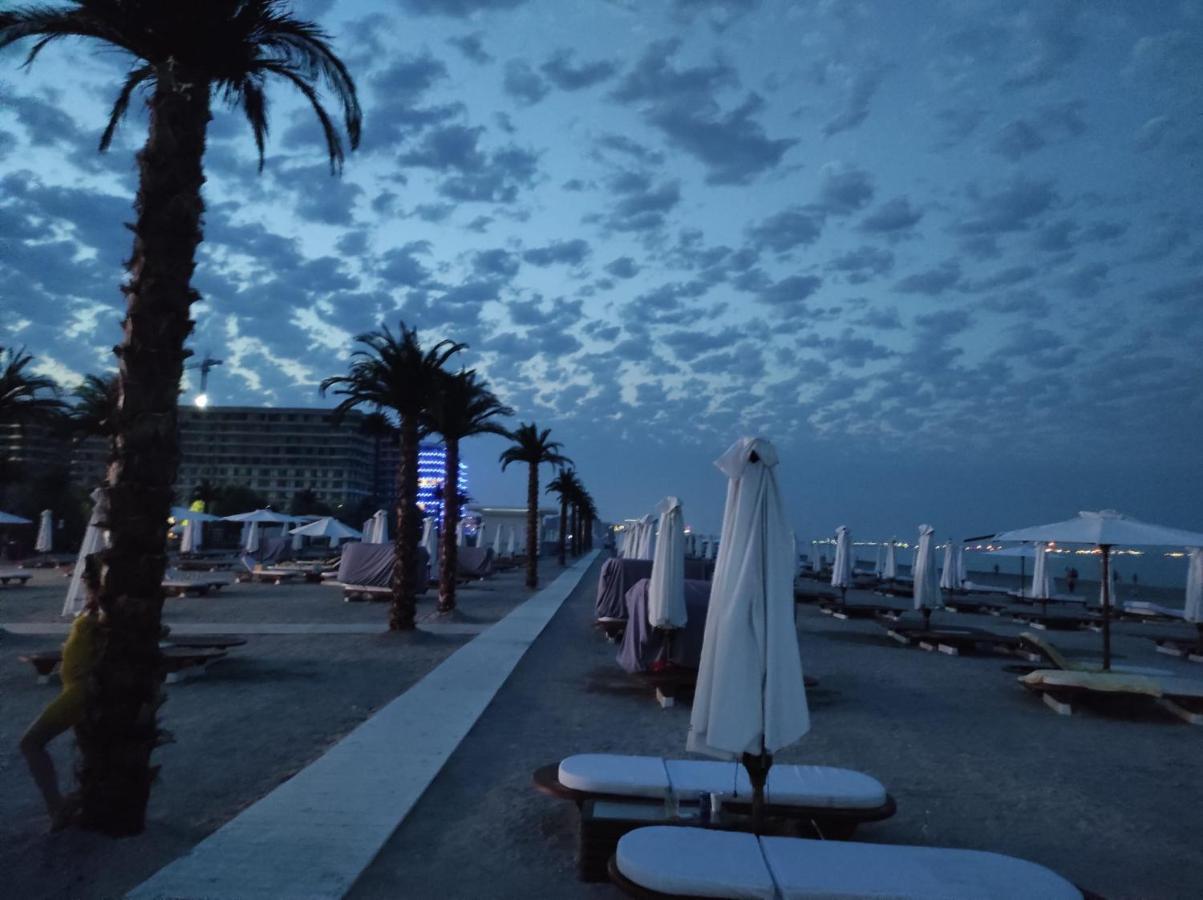 Lotus 7 Silver Mamaia Dış mekan fotoğraf