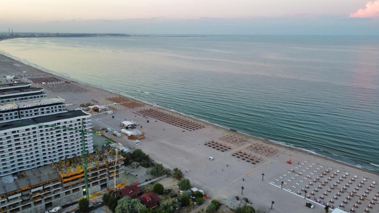 Lotus 7 Silver Mamaia Dış mekan fotoğraf